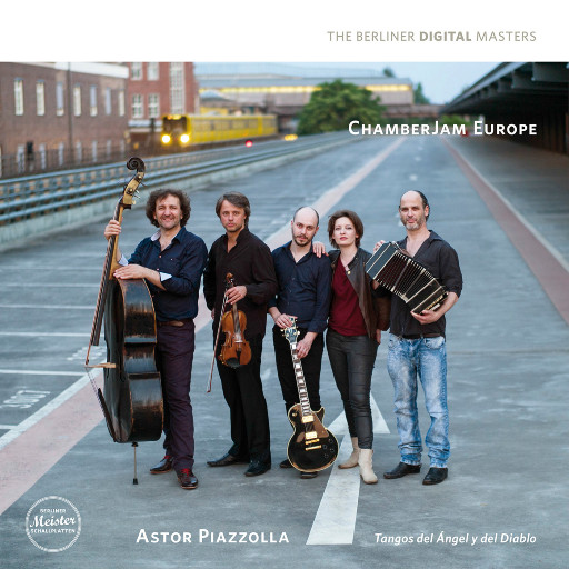 大奶熟女淫水直流
